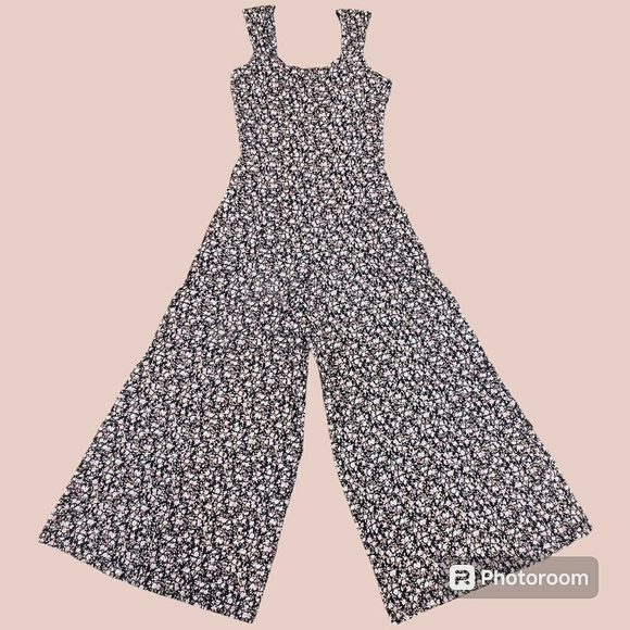 SOLD Vintage 90s y2k ditsy floral print flared romper jumpsuit - Picture 3 of 13